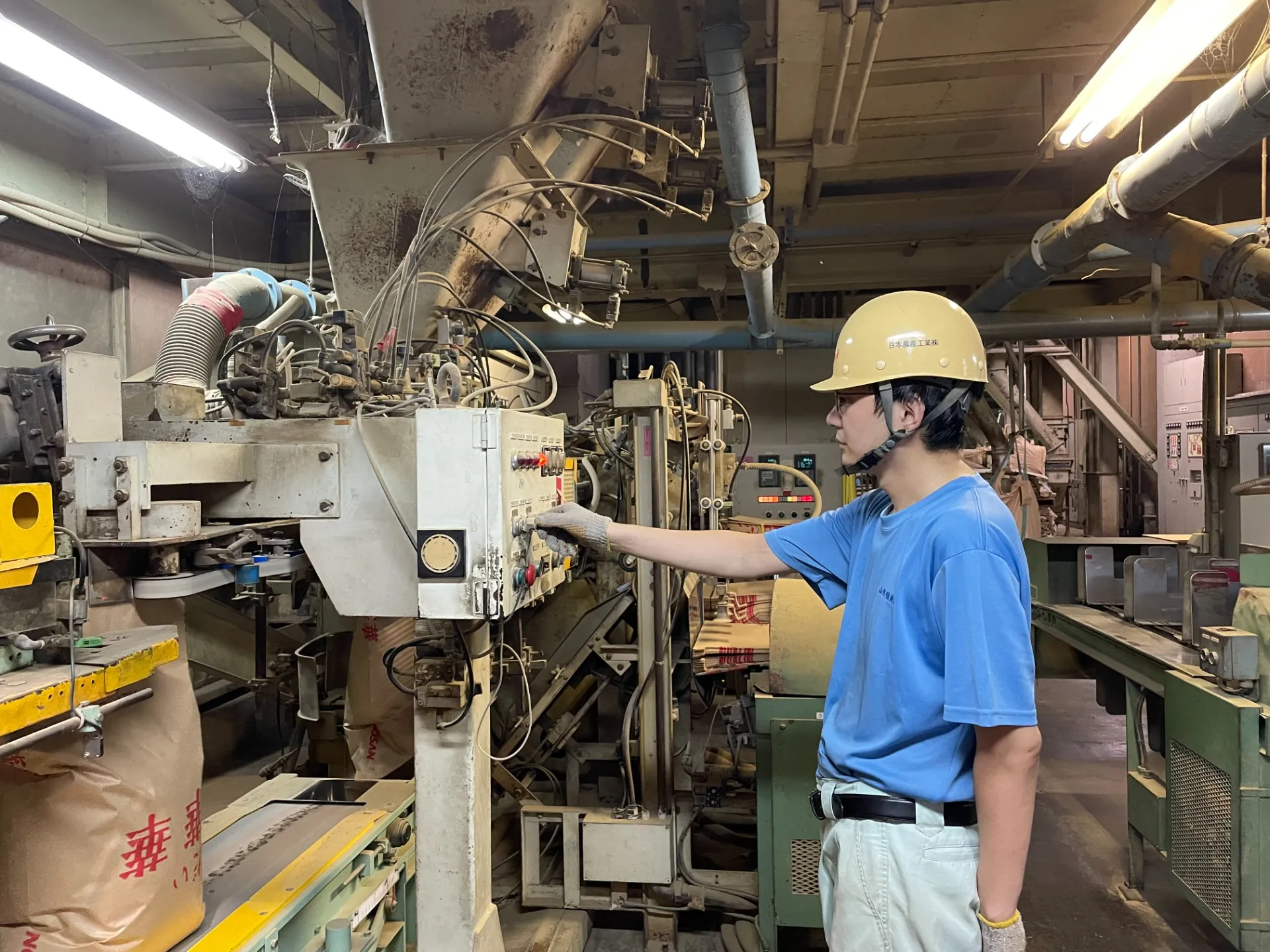 飼料の製造・出荷